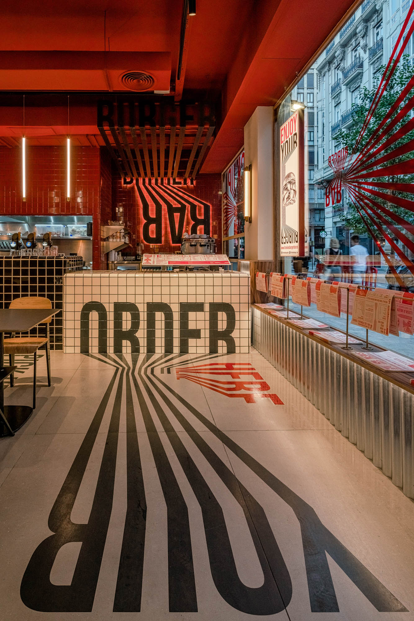 Proyecto diseño restaurante Frankie’s Burger Bar Proyecto diseño restaurante Frankie's Burger Bar