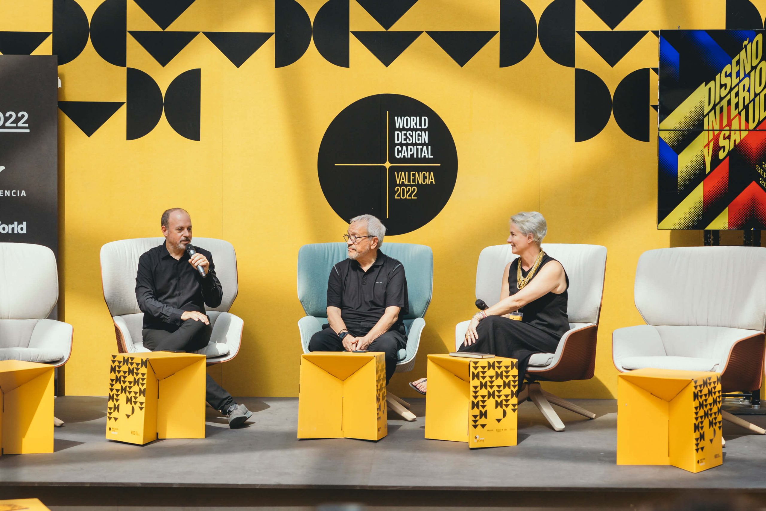 WDCStreet_Presentacion Feria Habitat_©Brava_es 031 Diseño Taburete y Stand World Design Capital Valencia 2022
