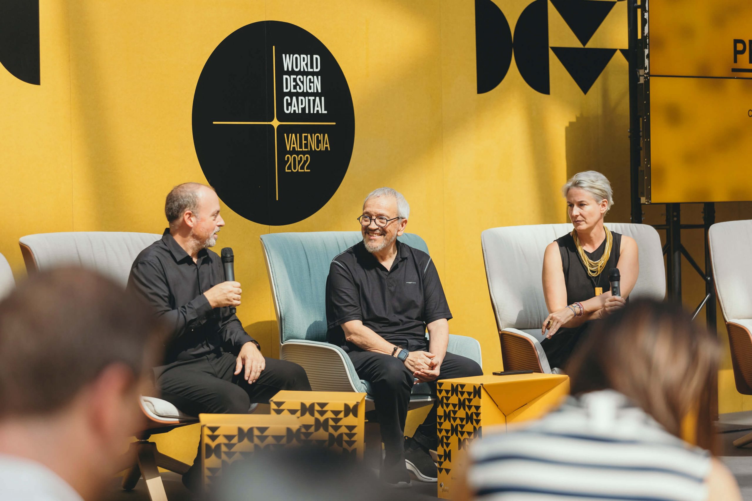 Diseño Taburete y Stand World Design Capital Valencia 2022