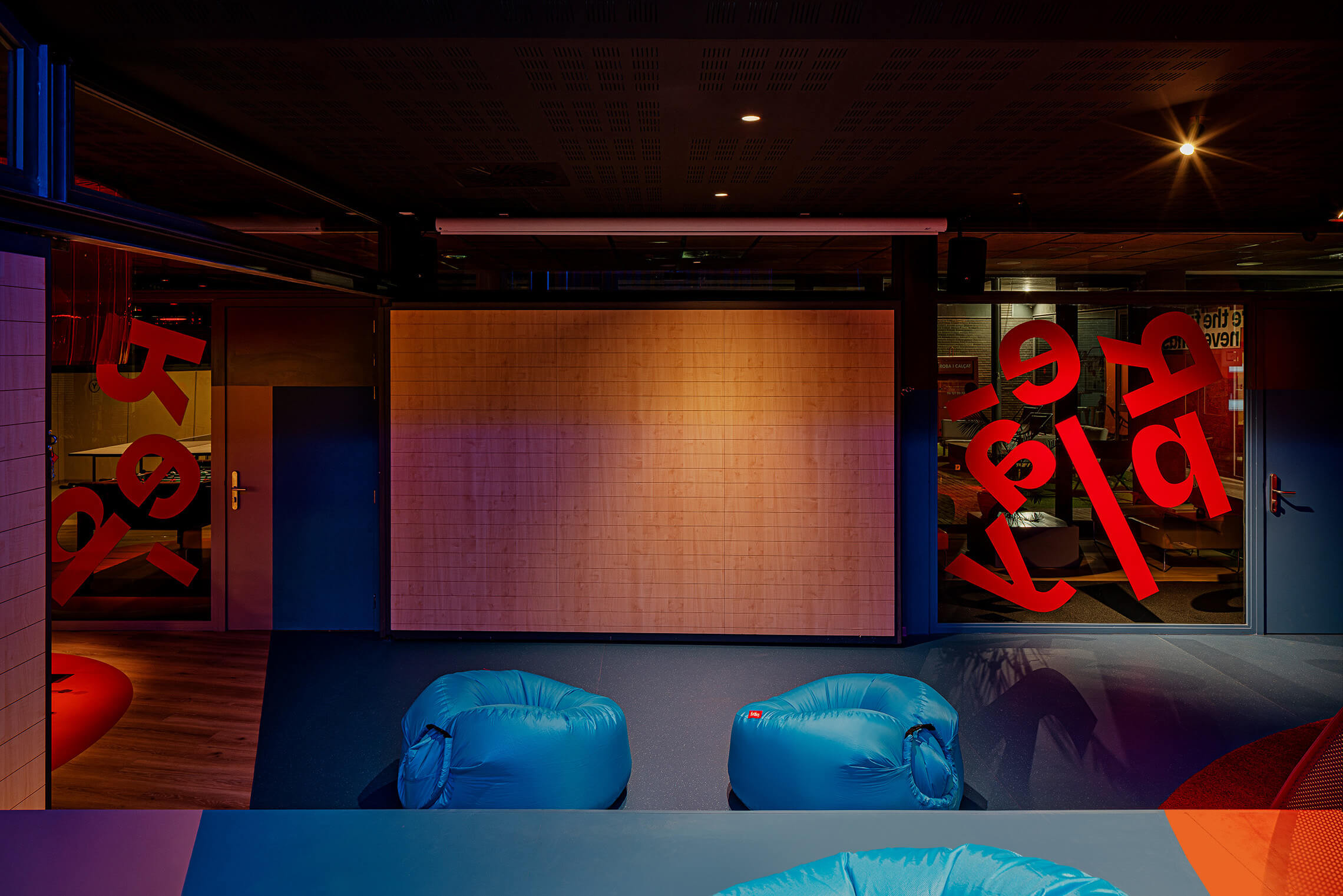 Proyecto de interiorismo sala de juegos Resa Damià Bonet de Valencia.