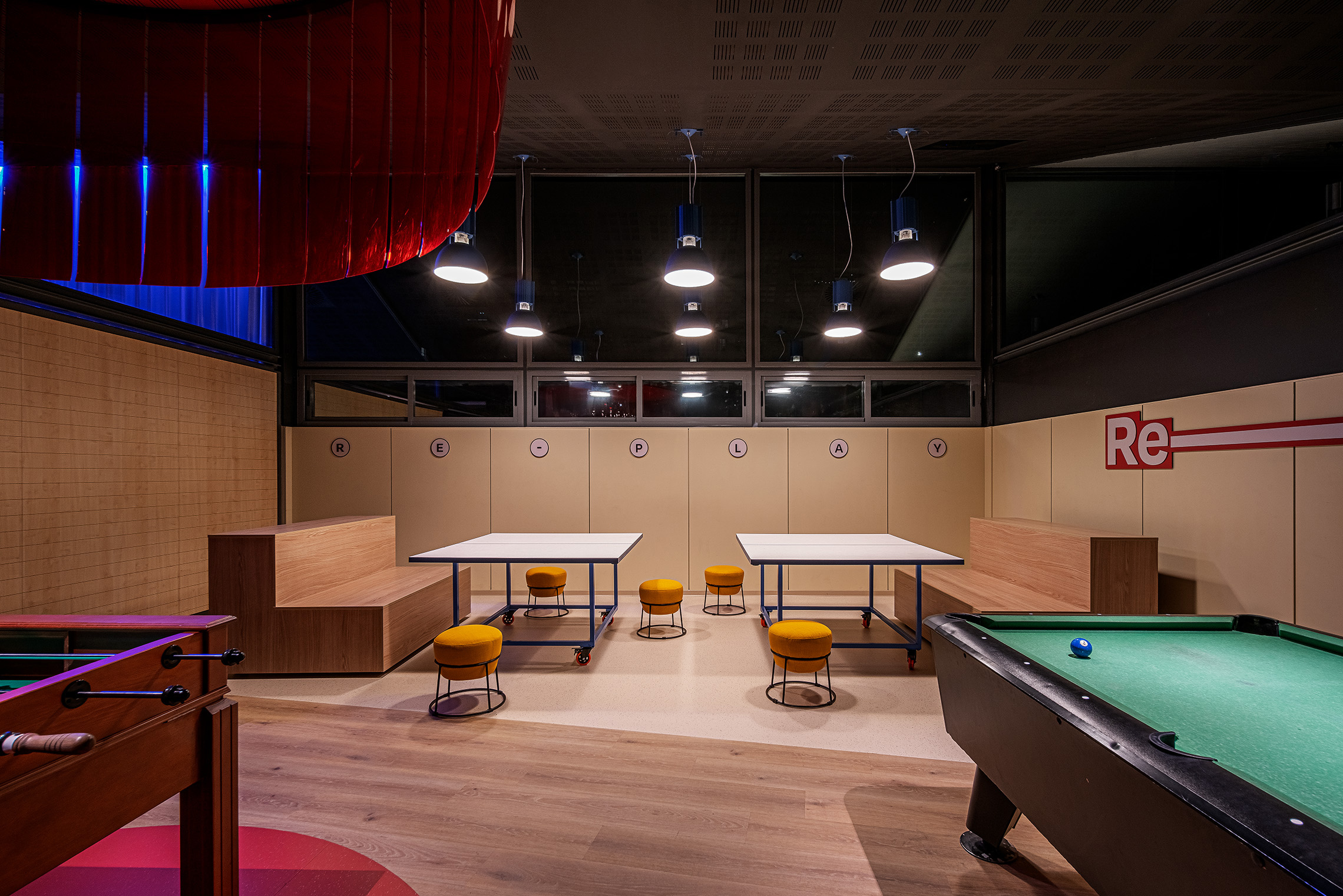 Proyecto de interiorismo sala de juegos Resa Damià Bonet de Valencia.